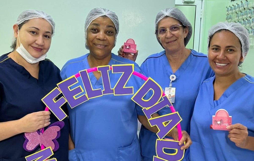 Reconhecimento e carinho marcam homenagem às mulheres do Hospital Evangélico Goiano